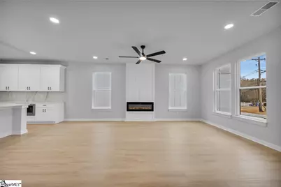 124 Lyman Avenue, Duncan, SC 29344 - Photo 12