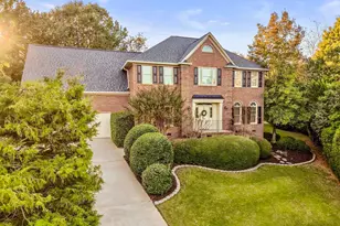 105 Sugar Mill Ct, Greer, SC 29650 - Photo 2