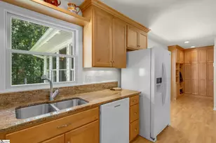 316 Mountain Estates Rd, Pickens, SC 29671 - Photo 10