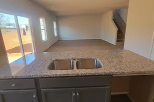 136 Cedar Shoals Ct, Easley, SC 29640 - Photo 4