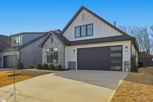 108 Waterville Wy, Simpsonville, SC 29681 - Photo 2