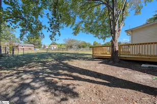 22 Maywood Dr, Taylors, SC 29687 - Photo 32