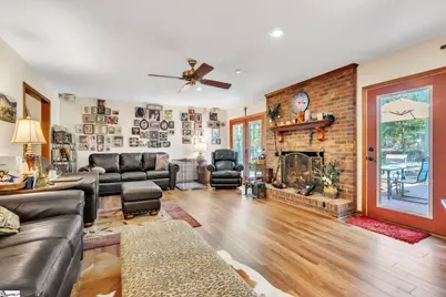 126 Edinburg Road, Pickens, SC 29671 - Photo 4