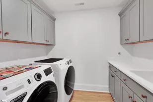 201 Tyrian Dr, Greenville, SC 29607 - Photo 36