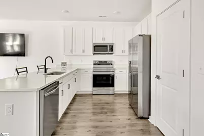 1230 Westgate Village Drive, Spartanburg, SC 29301 - Photo 4