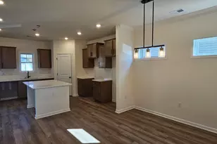 421 Barbican Pl, Greenville, SC 29605 - Photo 2