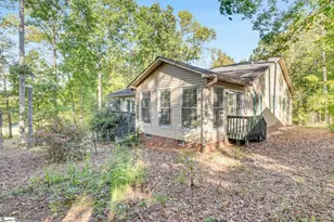 207 N Hogan Dr, Westminster, SC 29693 - Photo 24