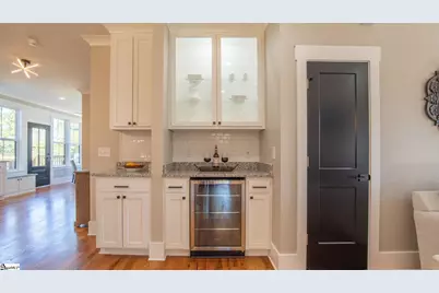 224 Orange Street, Greenville, SC 29609 - Photo 12