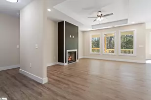 17 Fowler Rd, Taylors, SC 29687 - Photo 6