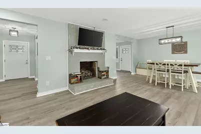 307 Barry Drive, Greer, SC 29650 - Photo 6