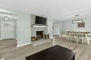 307 Barry Dr, Greer, SC 29650 - Photo 6