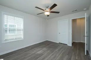 204 Waltham Ct, Greenville, SC 29617 - Photo 12