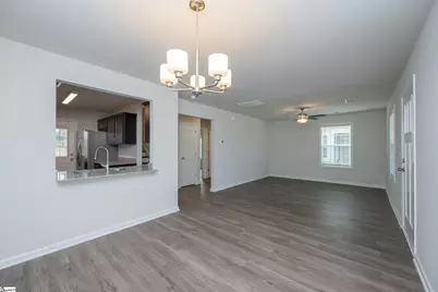 204 Waltham Court, Greenville, SC 29617 - Photo 4