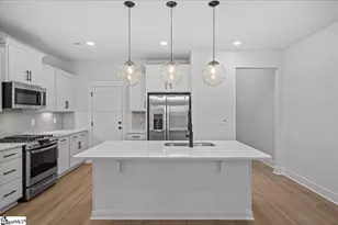 412 Crestcreek Dr, Anderson, SC 29621 - Photo 4