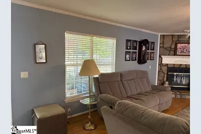 585 Mountain Creek Road, Greenville, SC 29609 - Photo 6