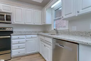 331 W Pointe Dr, Spartanburg, SC 29301 - Photo 8