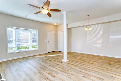 331 W Pointe Drive, Spartanburg, SC 29301 - Photo 4