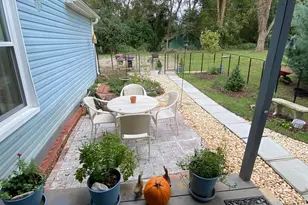 657 S Harper St, Laurens, SC 29360 - Photo 6