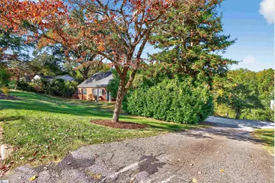 100 W Montclair Avenue, Greenville, SC 29609 - Photo 6