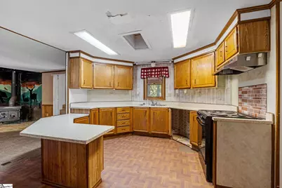 1904 Lake Cunningham Road, Greer, SC 29651 - Photo 12