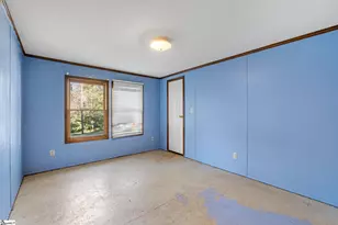 1904 Lake Cunningham Rd, Greer, SC 29651 - Photo 6