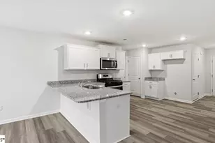 211 Pristine Dr, Greenwood, SC 29646 - Photo 14