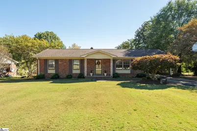 616 Heathwood Drive, Taylors, SC 29687 - Photo 1