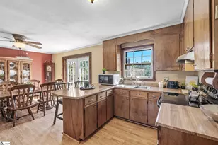 616 Heathwood Dr, Taylors, SC 29687 - Photo 12