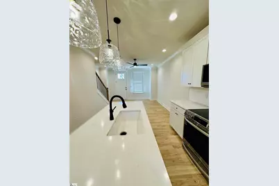 9 Hawthorne Lane #Unit 102, Greenville, SC 29605 - Photo 14