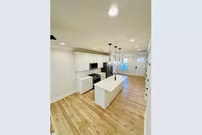 9 Hawthorne Lane #Unit 102, Greenville, SC 29605 - Photo 18