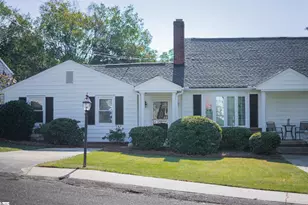 400 Wedgewood Dr, Greenville, SC 29609 - Photo 2