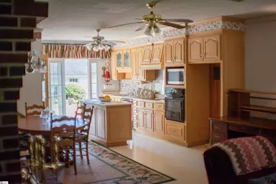 400 Wedgewood Drive, Greenville, SC 29609 - Photo 16