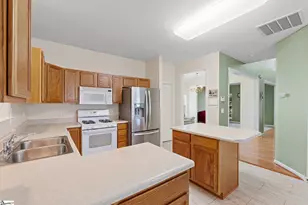 513 Scarlet Oak Dr, Fountain Inn, SC 29644 - Photo 10