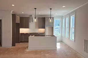 1019 Tudor Cottage Tr, Boiling Springs, SC 29316 - Photo 4