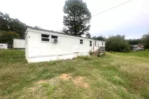1416 Peach Orchard Dr, Union, SC 29379 - Photo 2
