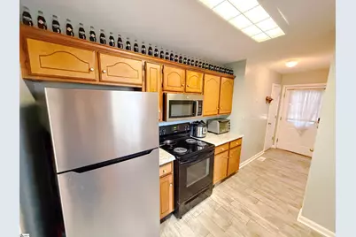 502 E Hampton Street, Anderson, SC 29624 - Photo 8