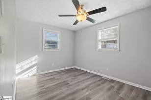 161 Oak St, Boiling Springs, SC 29316 - Photo 22