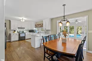 613 Sulphur Springs Rd, Greenville, SC 29617 - Photo 10