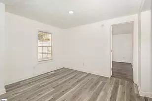 21 Virginia Dr, Woodruff, SC 29388 - Photo 6