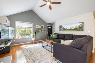 24 Townes Square Ln, Greenville, SC 29609 - Photo 6