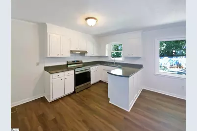 44 Willowood Drive, Spartanburg, SC 29303 - Photo 6