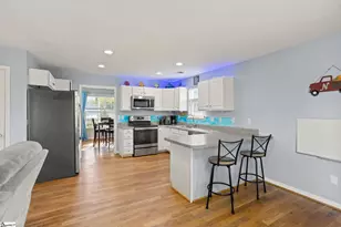 104 Whipple Ln, Taylors, SC 29687 - Photo 6