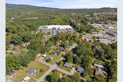 401 Rogers Avenue, Greenville, SC 29617 - Photo 28