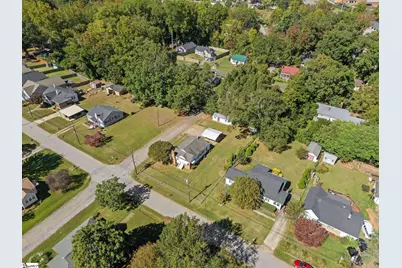 401 Rogers Avenue, Greenville, SC 29617 - Photo 22