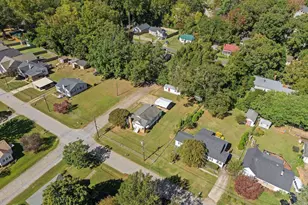 401 Rogers Ave, Greenville, SC 29617 - Photo 22