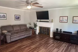 105 S Holland St, Clinton, SC 29325 - Photo 10