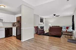 119 Brixton Ct, Spartanburg, SC 29301 - Photo 4