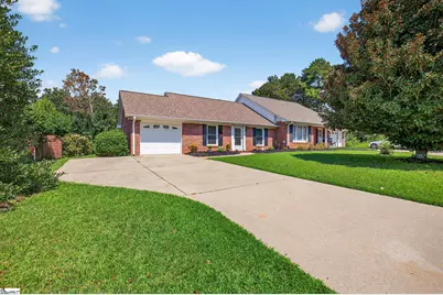 119 Brixton Court, Spartanburg, SC 29301 - Photo 1