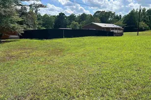 204 Hillside Cir, Iva, SC 29655 - Photo 2