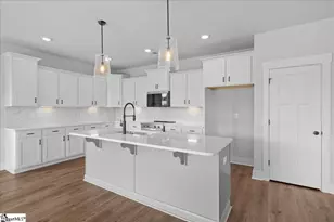 546 Winstone Trl, Woodruff, SC 29388 - Photo 6